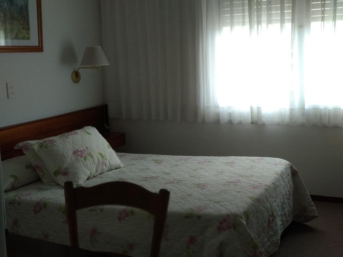 Hotel Crown Melo